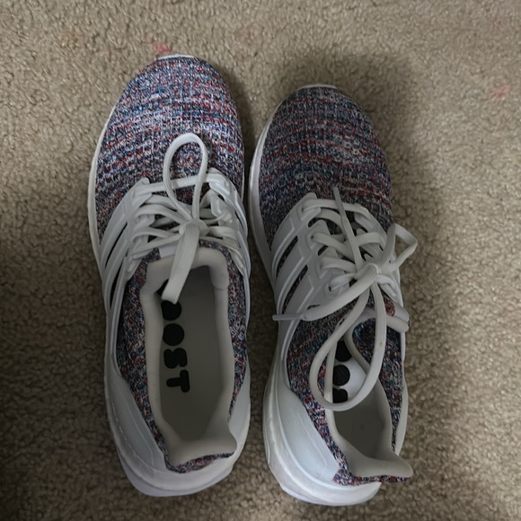 Boost shoes size 4 in us - Picture 4 of 4